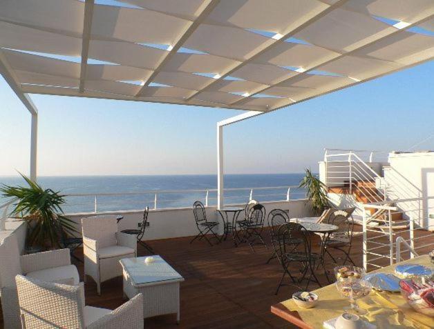 B&B Finestra Sul Mare Gallipoli Buitenkant foto